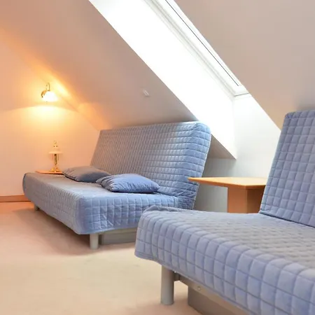 Vektor Golf Apartment *