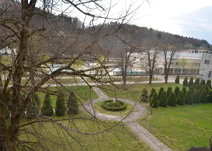 Апартаменты Vektor Golf *